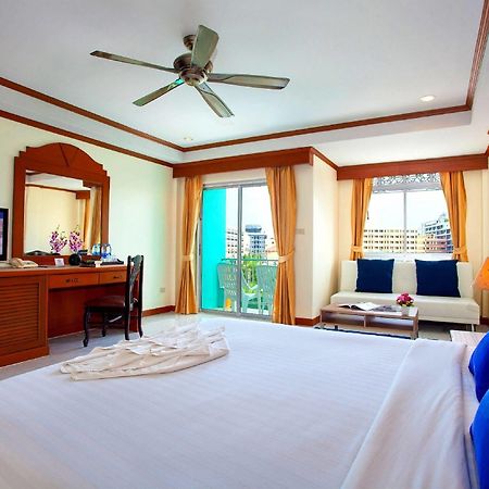 The Yim Siam Hotel Patong Esterno foto