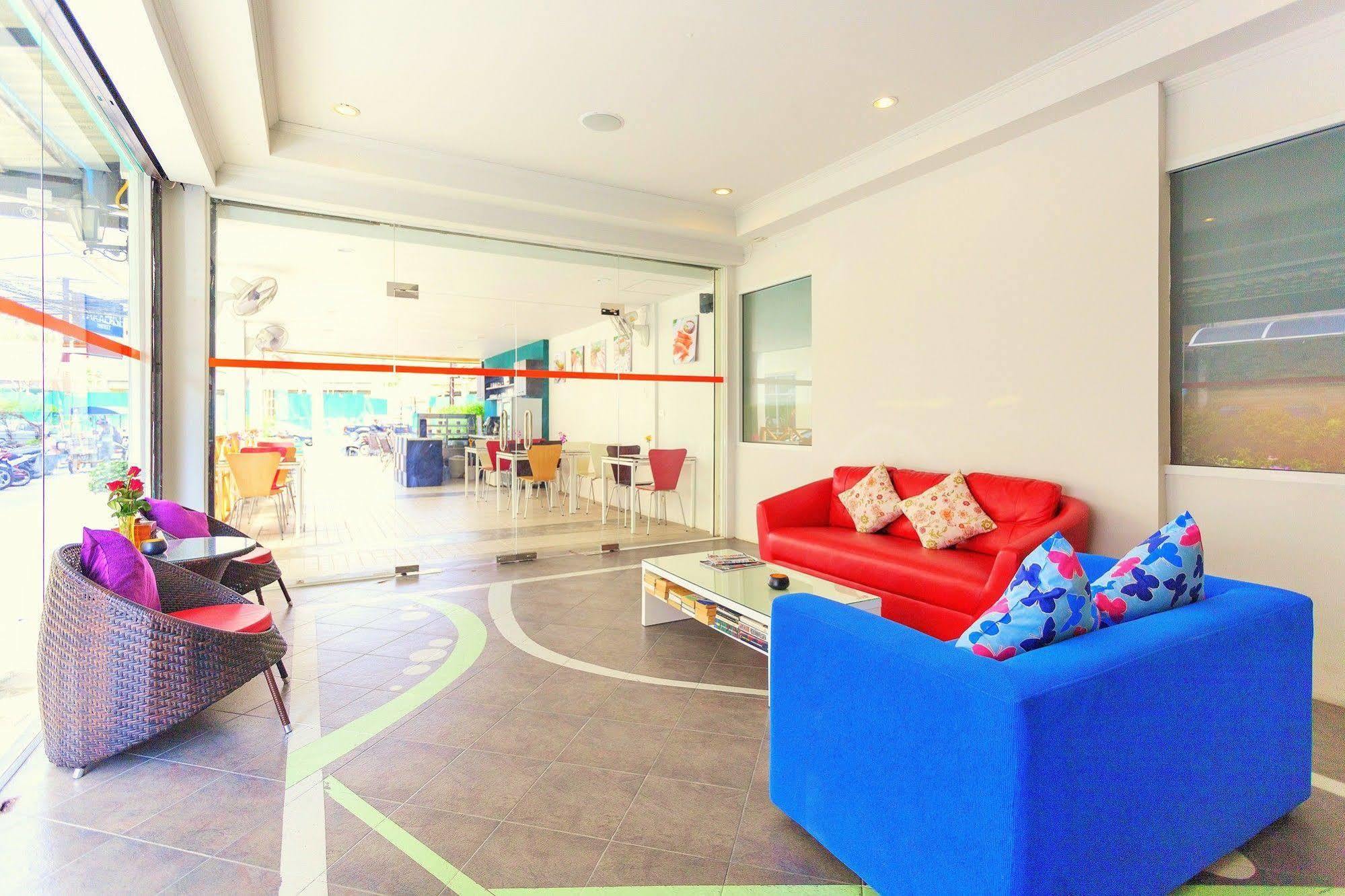 The Yim Siam Hotel Patong Esterno foto