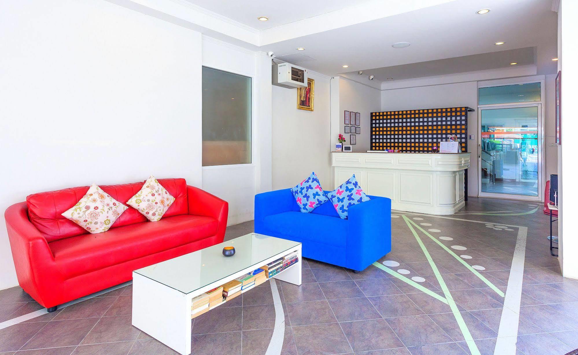 The Yim Siam Hotel Patong Esterno foto